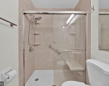 203 Markwood Drive - Photo Thumbnail 17