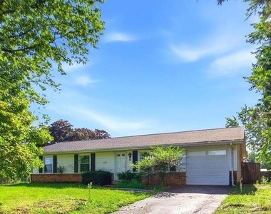 1100 N Sterling Boulevard - Photo Thumbnail 1