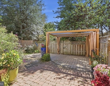 24699 Siltstone Square - Photo Thumbnail 21
