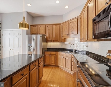 24699 Siltstone Square - Photo Thumbnail 8