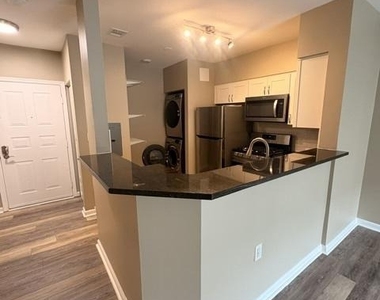12919 Alton Square - Photo Thumbnail 6