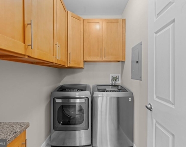 1701 Lake Shore Crest Drive - Photo Thumbnail 2