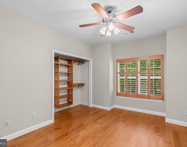 1701 Lake Shore Crest Drive - Photo Thumbnail 18