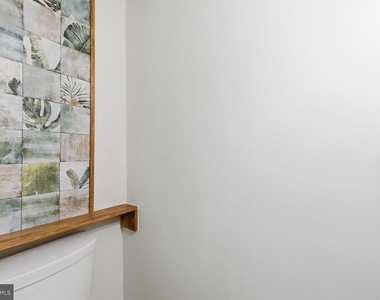 7215 Willow Oak Place - Photo Thumbnail 43