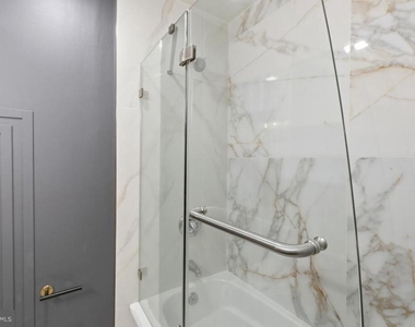 7215 Willow Oak Place - Photo Thumbnail 33