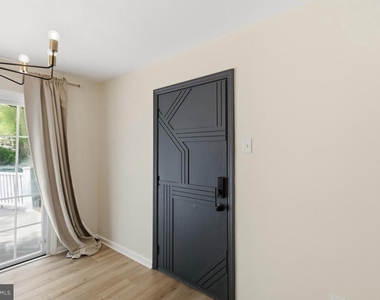 7215 Willow Oak Place - Photo Thumbnail 45