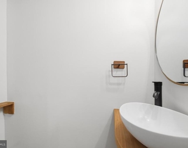 7215 Willow Oak Place - Photo Thumbnail 44
