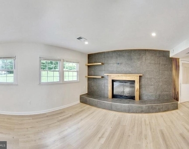 7215 Willow Oak Place - Photo Thumbnail 41