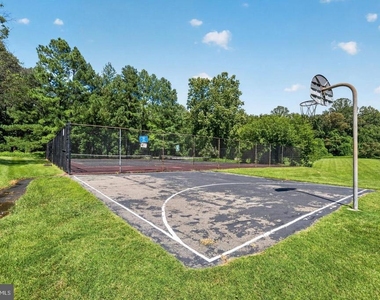 8509 Barrington Court - Photo Thumbnail 30