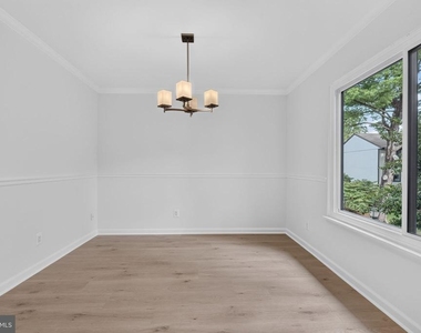 1703 Westwind Way - Photo Thumbnail 12