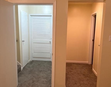 2366 Soft Wind Court - Photo Thumbnail 11