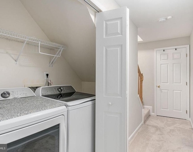 9626 Eaton Woods Place - Photo Thumbnail 44