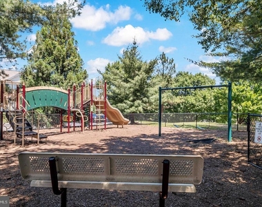 9626 Eaton Woods Place - Photo Thumbnail 51