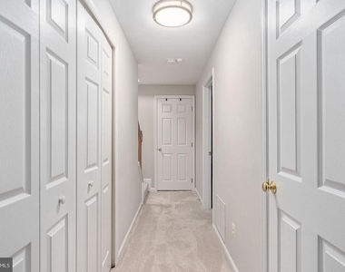 9626 Eaton Woods Place - Photo Thumbnail 43