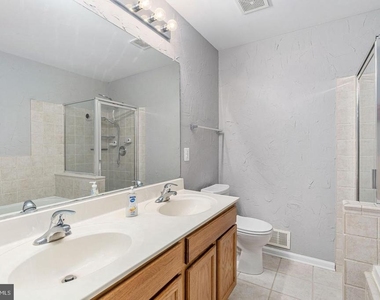 9626 Eaton Woods Place - Photo Thumbnail 3