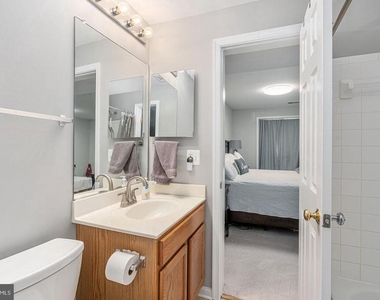 9626 Eaton Woods Place - Photo Thumbnail 36