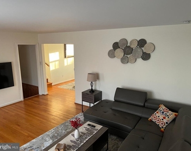 6711 Beddoo Street - Photo Thumbnail 12