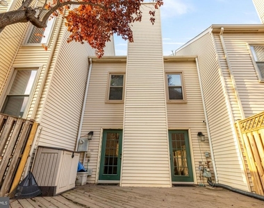 7553 Chrisland Cove - Photo Thumbnail 14