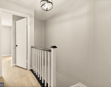 7553 Chrisland Cove - Photo Thumbnail 15