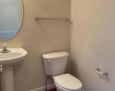 6930 Westlawn Drive - Photo Thumbnail 4