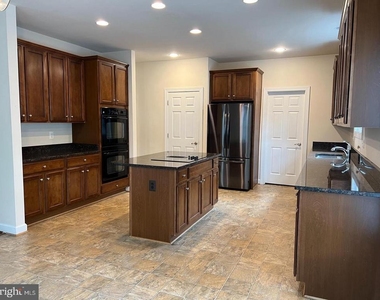 6930 Westlawn Drive - Photo Thumbnail 19