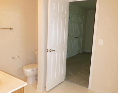 6930 Westlawn Drive - Photo Thumbnail 33