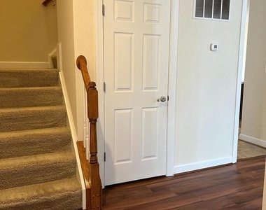 6930 Westlawn Drive - Photo Thumbnail 23