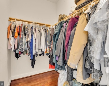 8604 Woodlawn Court - Photo Thumbnail 40