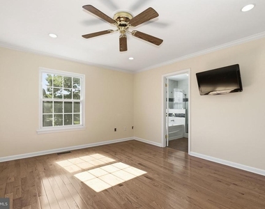 3931 Tallow Tree Place - Photo Thumbnail 15