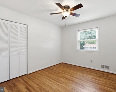 360 Park Street Ne - Photo Thumbnail 14