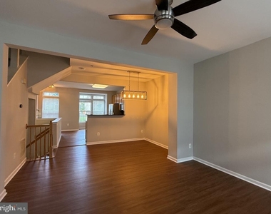 970 Harrison Circle - Photo Thumbnail 11