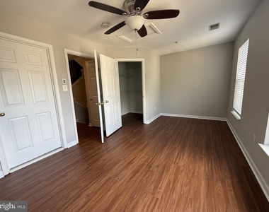 970 Harrison Circle - Photo Thumbnail 16
