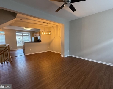 970 Harrison Circle - Photo Thumbnail 10