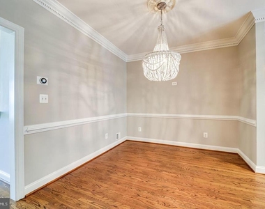 819 Rivergate Place - Photo Thumbnail 11
