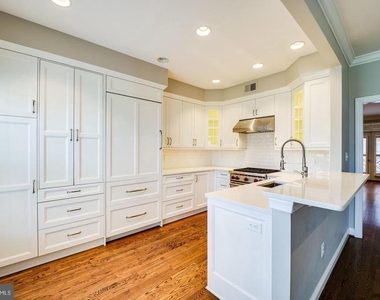 819 Rivergate Place - Photo Thumbnail 16