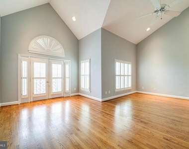 819 Rivergate Place - Photo Thumbnail 18