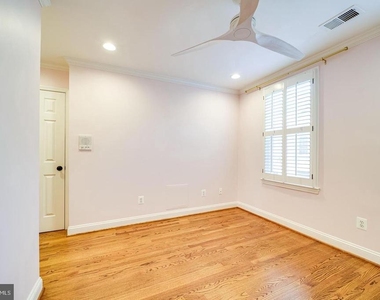 819 Rivergate Place - Photo Thumbnail 27