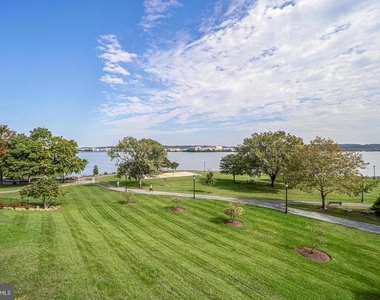 819 Rivergate Place - Photo Thumbnail 35