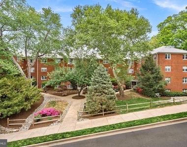 1423 N Nash Street - Photo Thumbnail 18