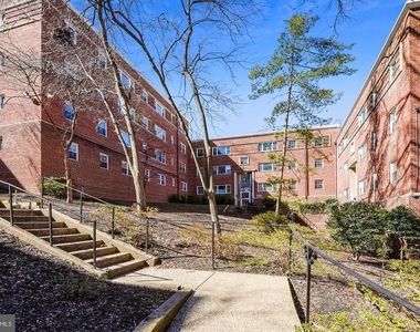 1320 Fort Myer Drive - Photo Thumbnail 27