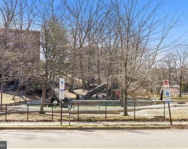 1320 Fort Myer Drive - Photo Thumbnail 35