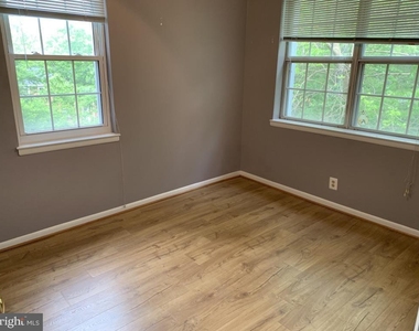 4610 28th Road S - Photo Thumbnail 9