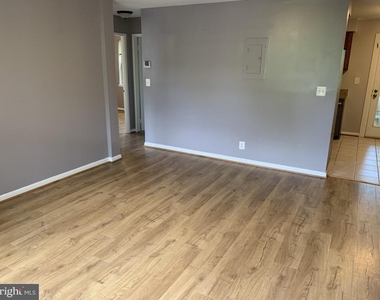 4610 28th Road S - Photo Thumbnail 7