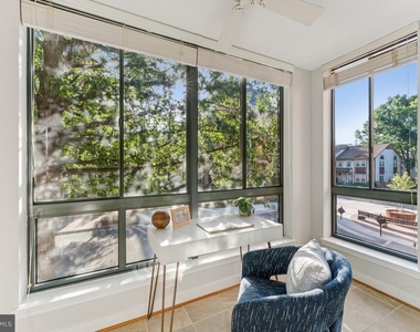 1045 N Utah Street N - Photo Thumbnail 15