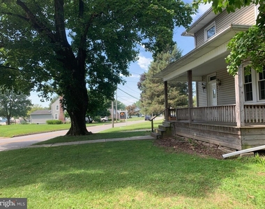 2243 Sunset Lane - Photo Thumbnail 7