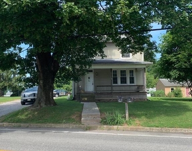2243 Sunset Lane - Photo Thumbnail 1