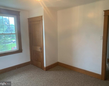 2243 Sunset Lane - Photo Thumbnail 22