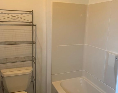 2243 Sunset Lane - Photo Thumbnail 20