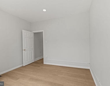 2423 N Myrtlewood Street - Photo Thumbnail 19