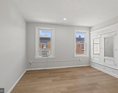 2423 N Myrtlewood Street - Photo Thumbnail 25